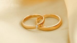 Tips Memilih Cincin Yang Sesuai Dengan Bentuk Jari